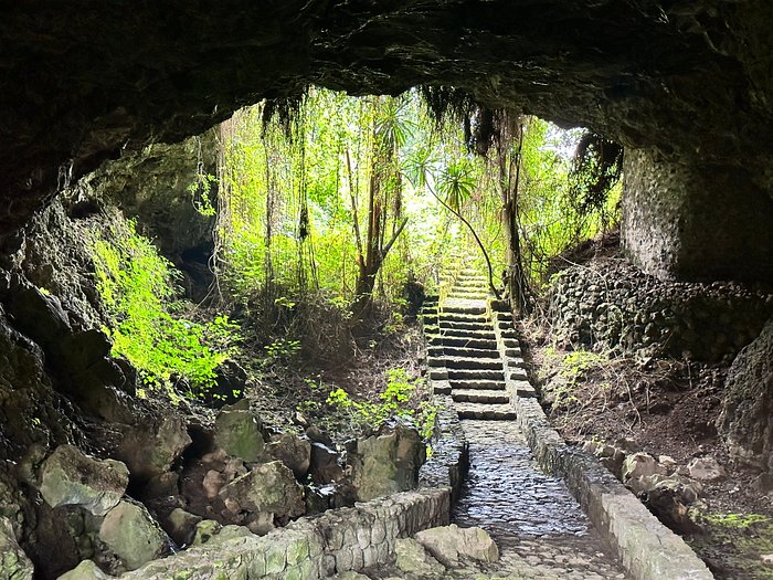 Entrance to Musanze Caves